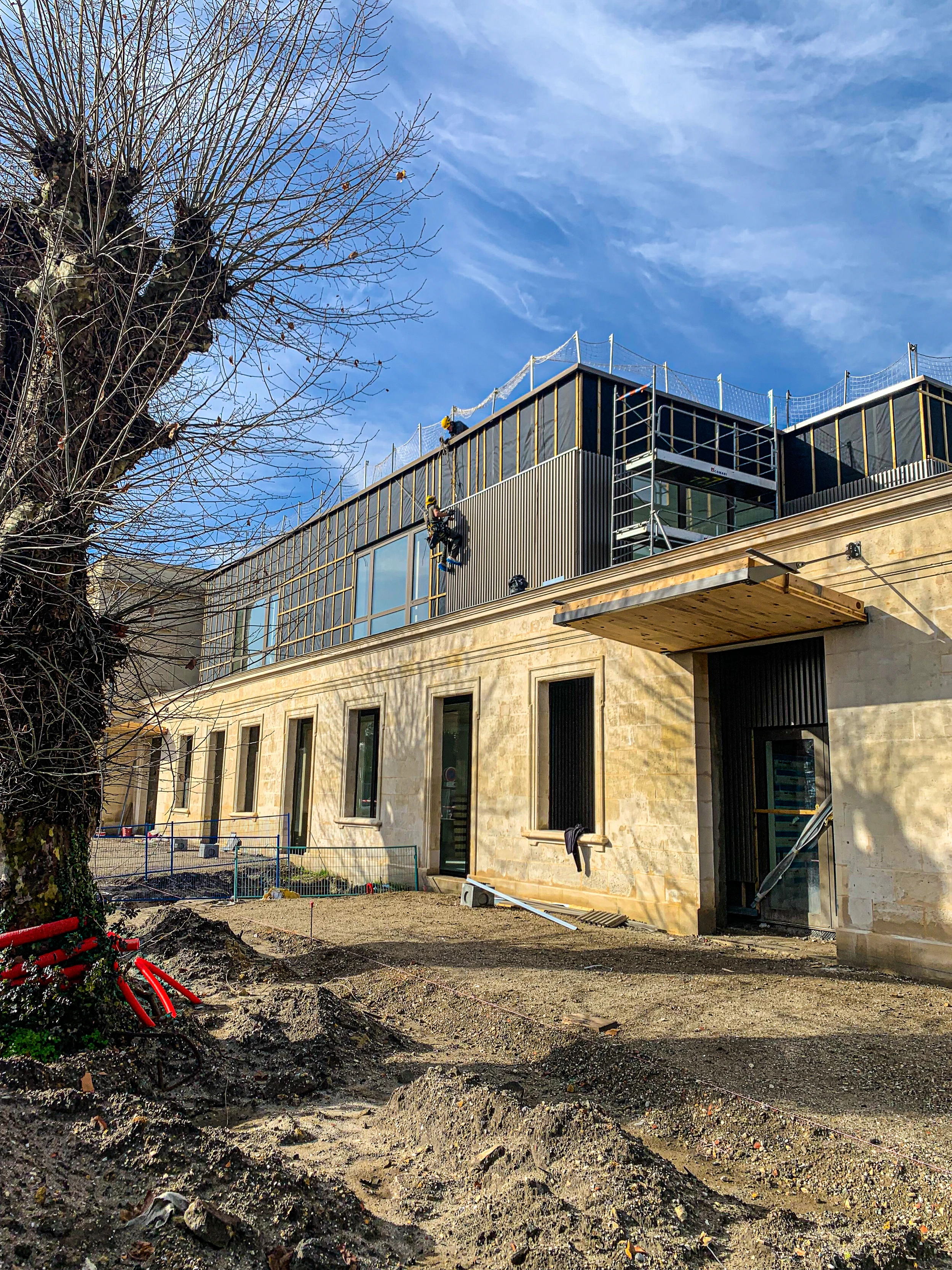 Intervention de cordistes MS Access pour la difficulté n’est pas toujours la hauteur chez TROISEL MERIGNAC à Merignac (bâtiment) – 1